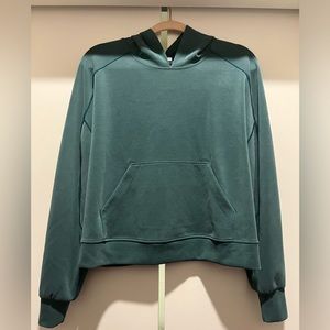 Lululemon Sweatshirt